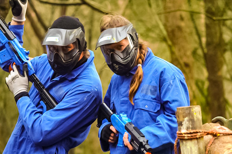 Dames paintball